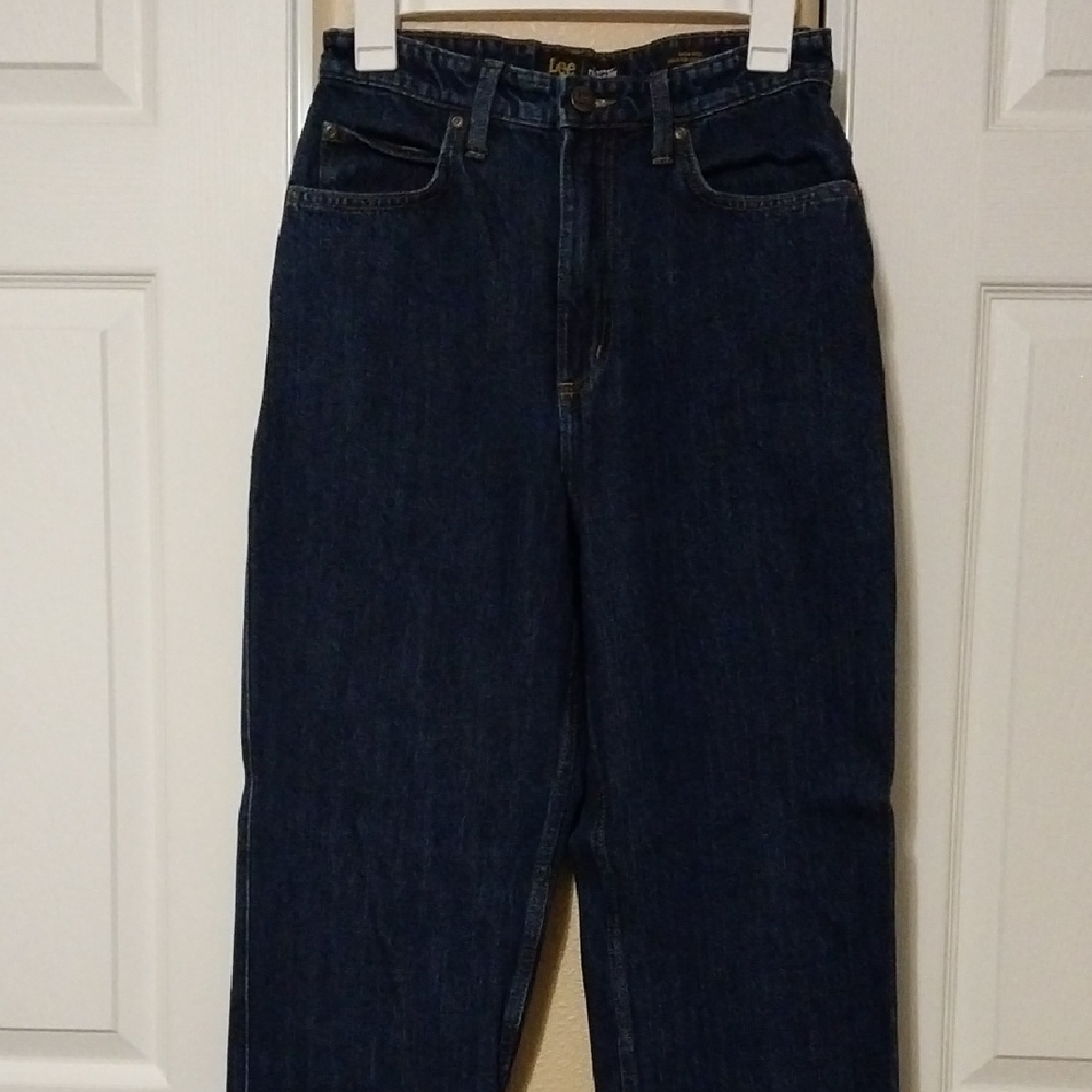 Lee Women's Classic Indigo Straight Jeans